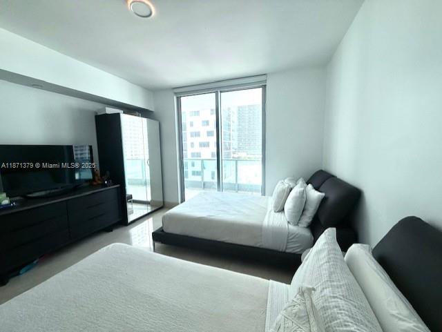image Jade Residences10