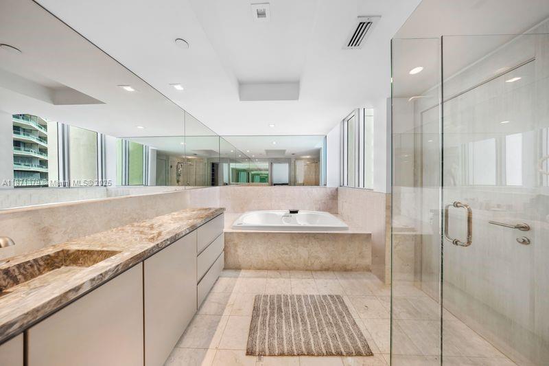 image Jade Residences30