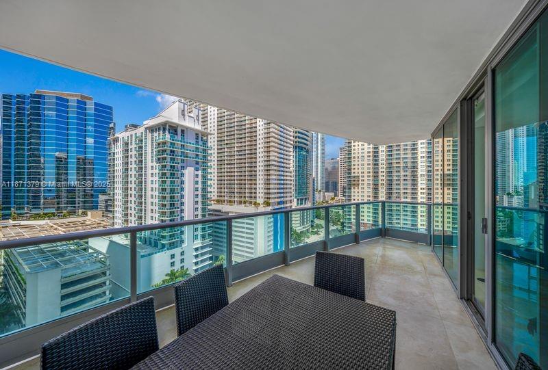 image Jade Residences41