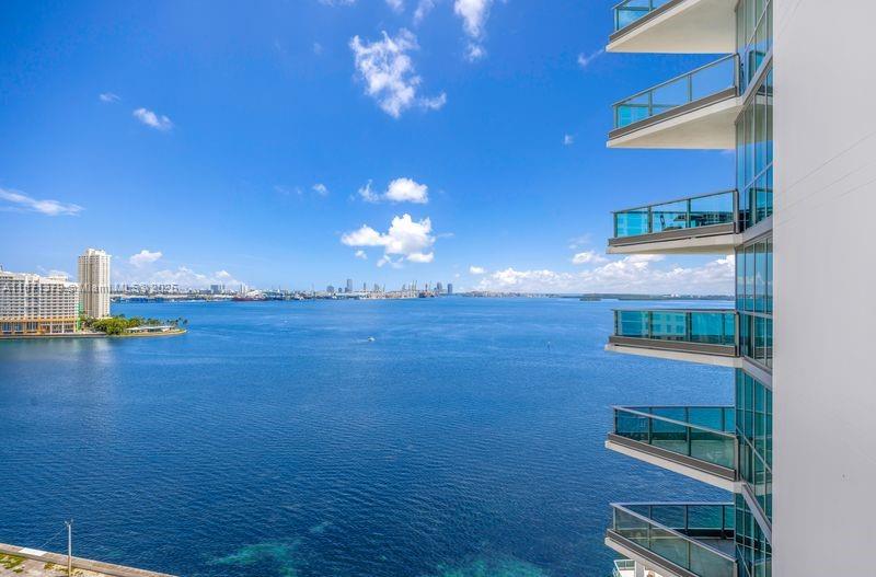 image Jade Residences42