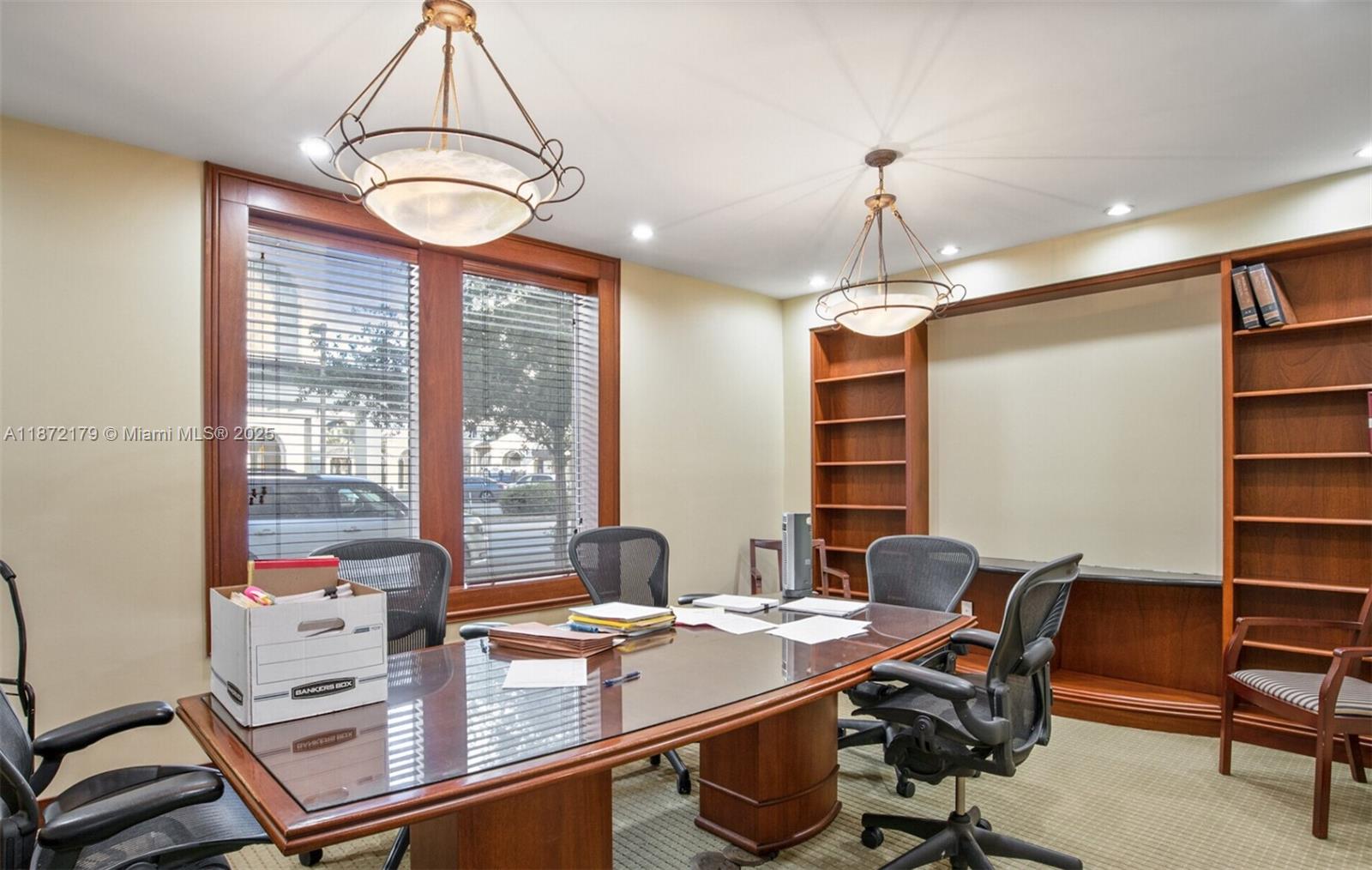 4551 Ponce De Leon Blvd