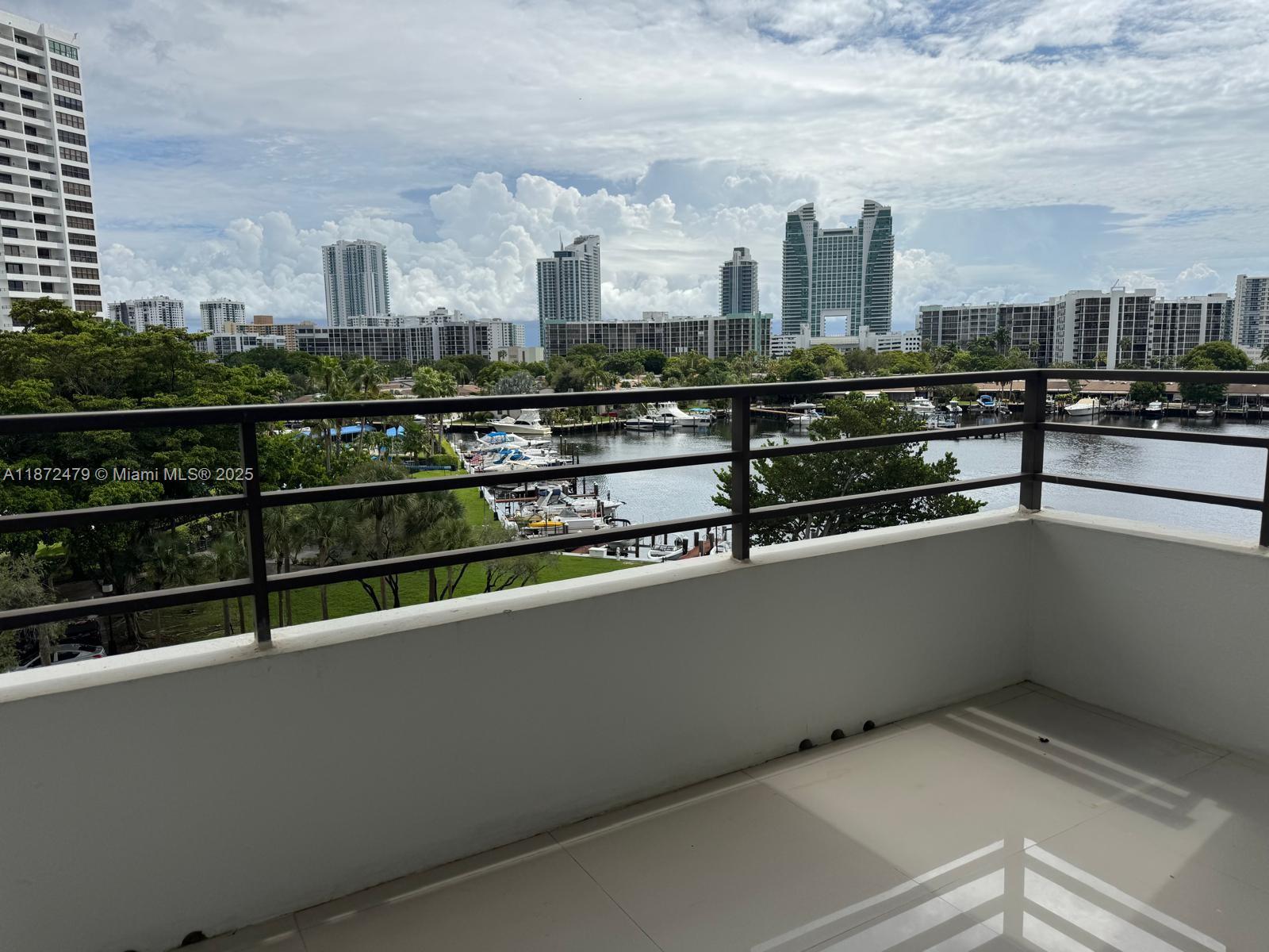 500 Three Iss Blvd #223