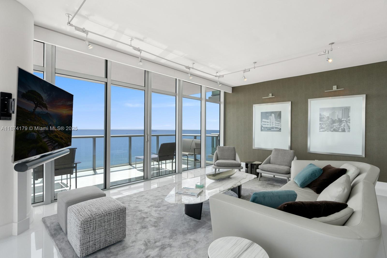 image The Caribbean Condo1