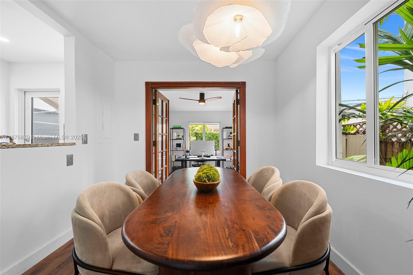 642 86th St Miami Beach, FL 33141