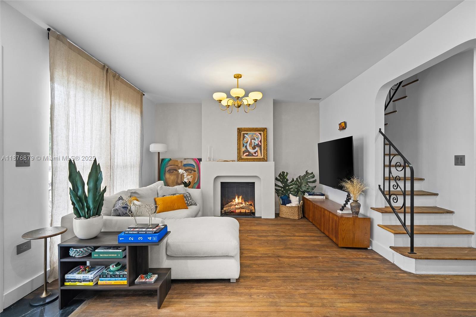 642 86th St Miami Beach, FL 33141