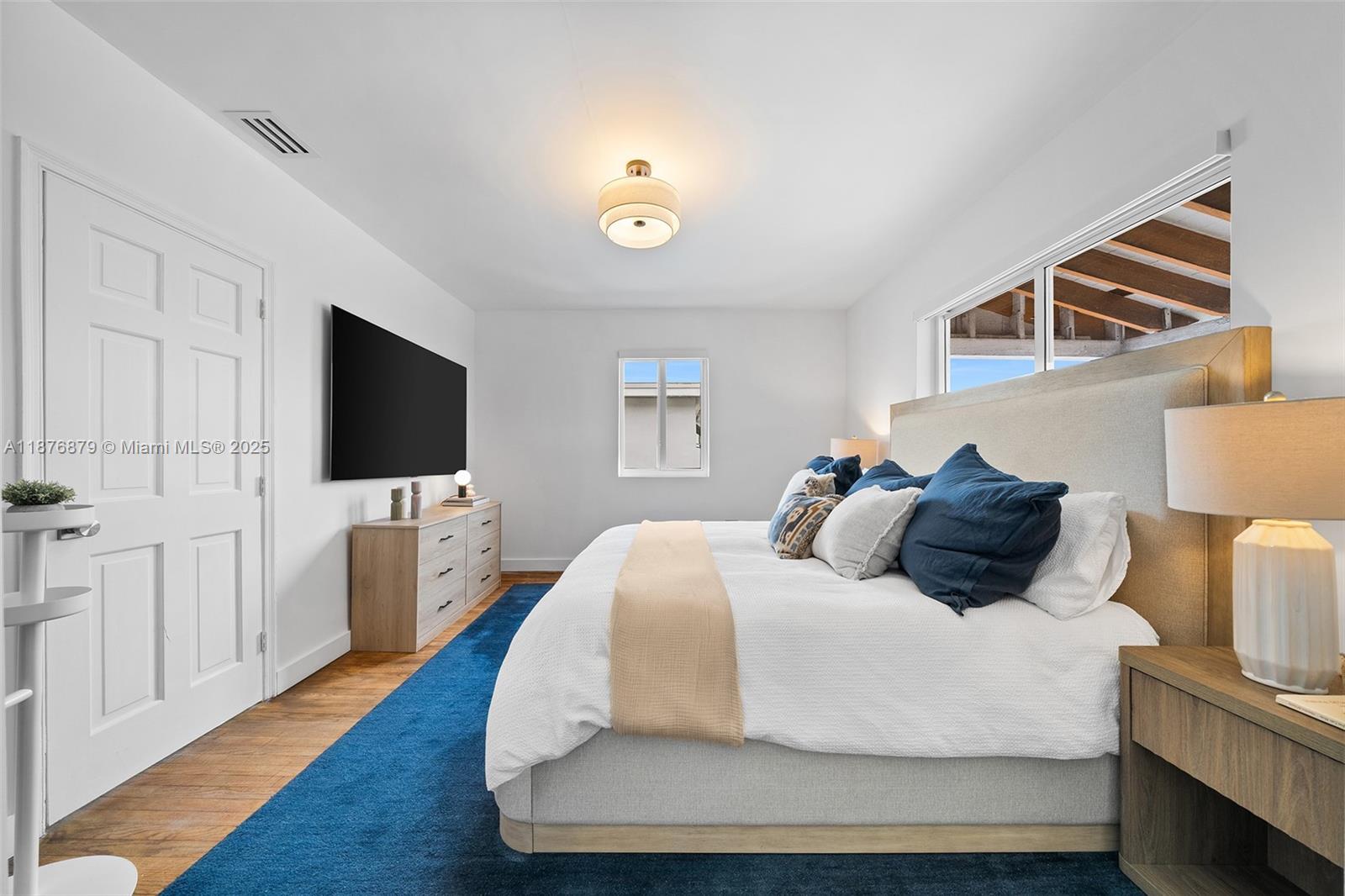 642 86th St Miami Beach, FL 33141