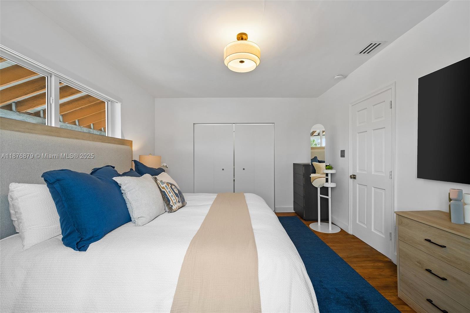 642 86th St Miami Beach, FL 33141