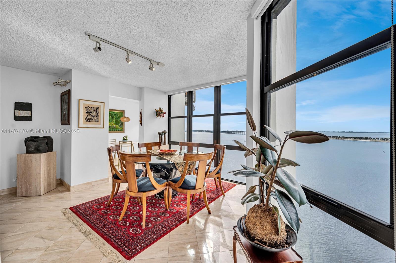 image Brickell Place7