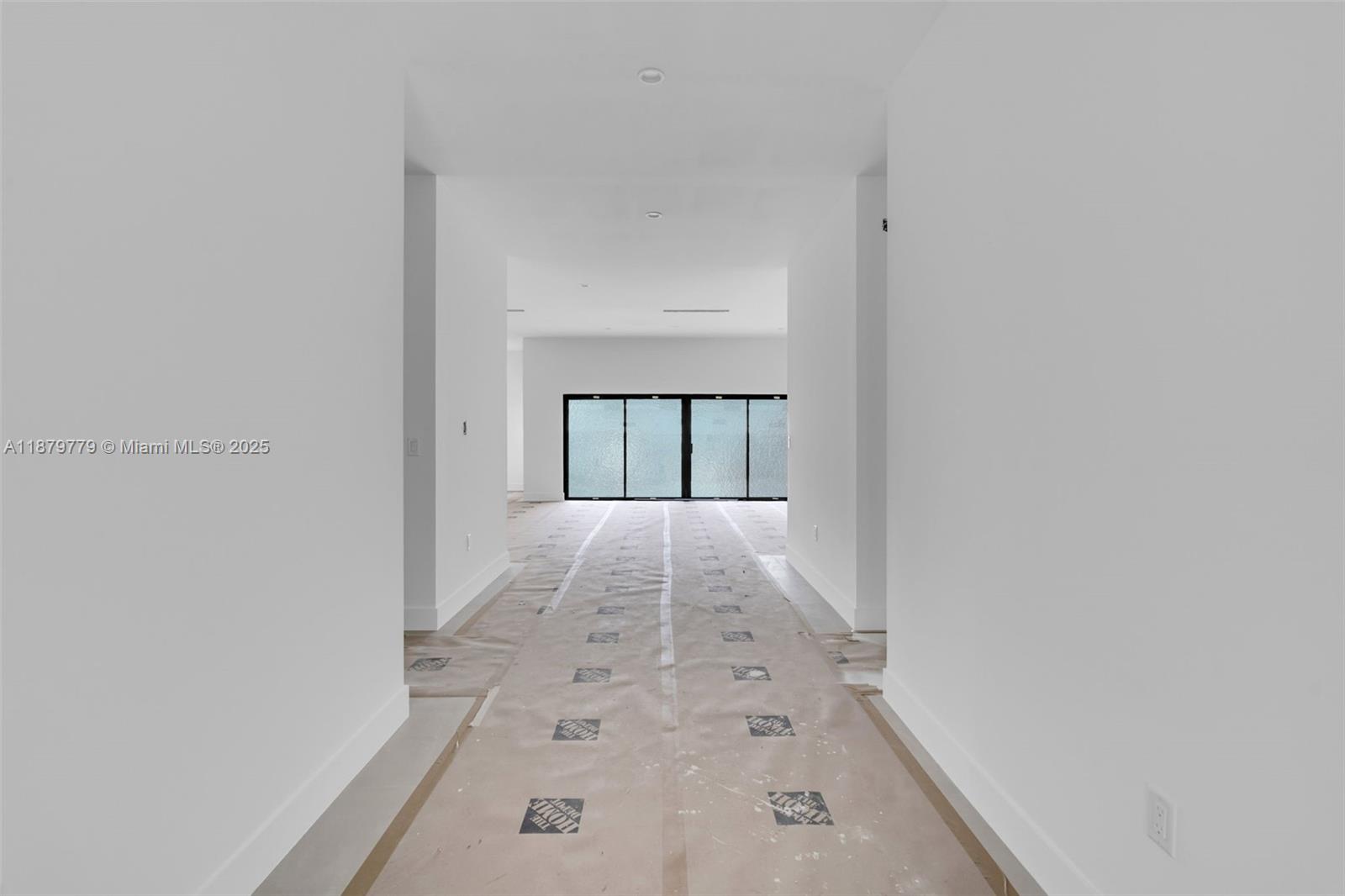 5854 SW 61st St Miami, FL 33143