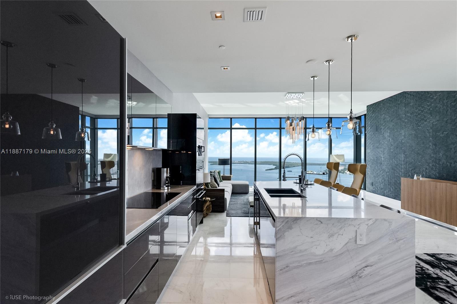 image Echo Brickell12