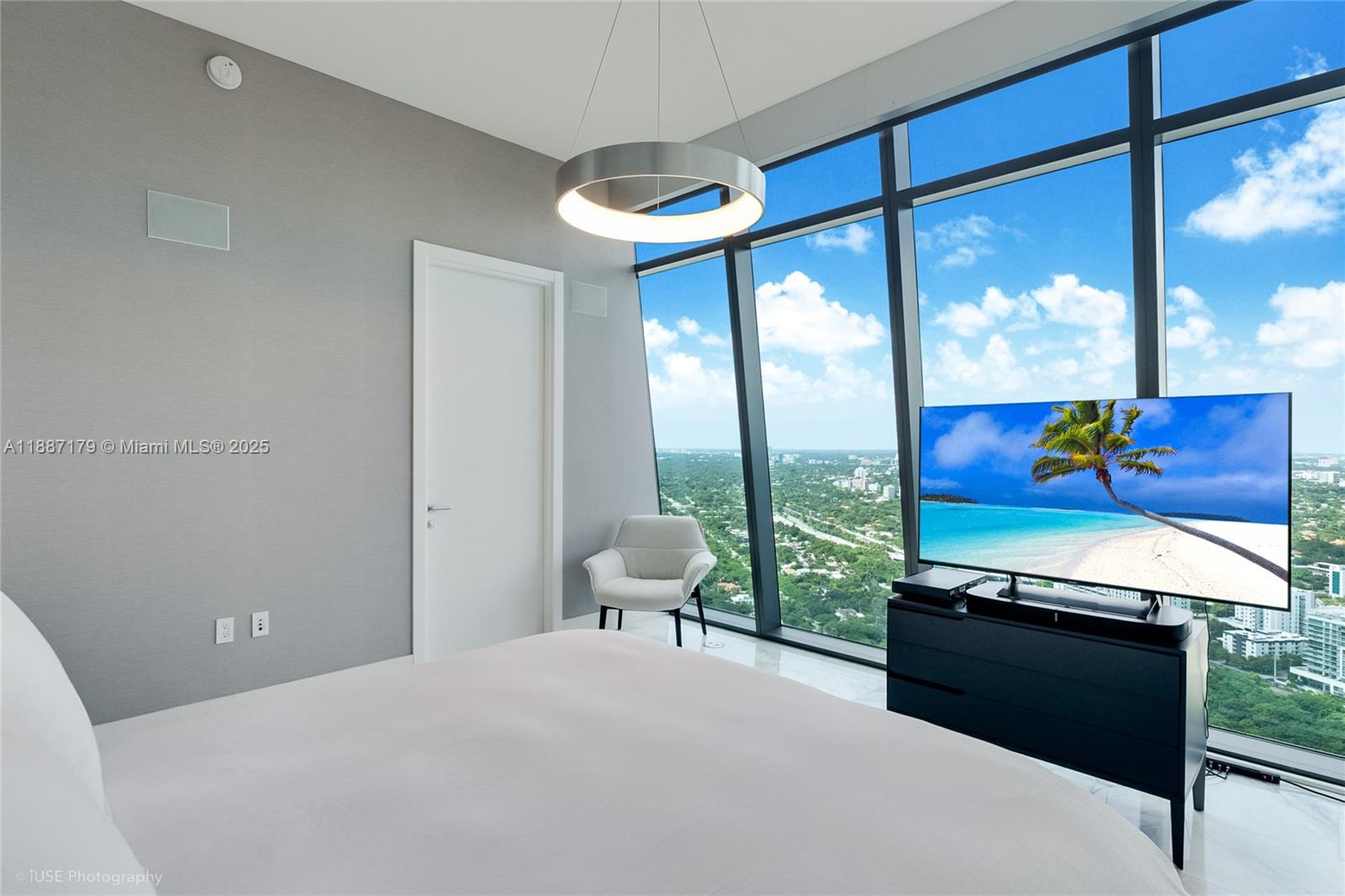 image Echo Brickell16