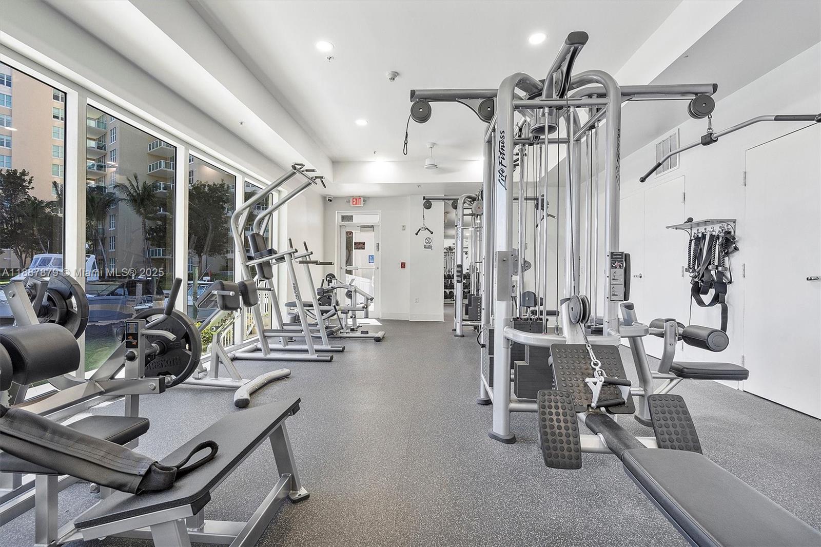 image Aventura Marina One10