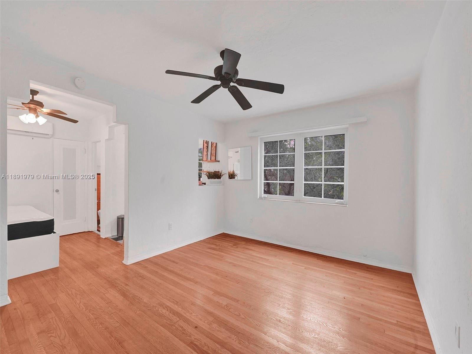 260 Euclid Ave #25