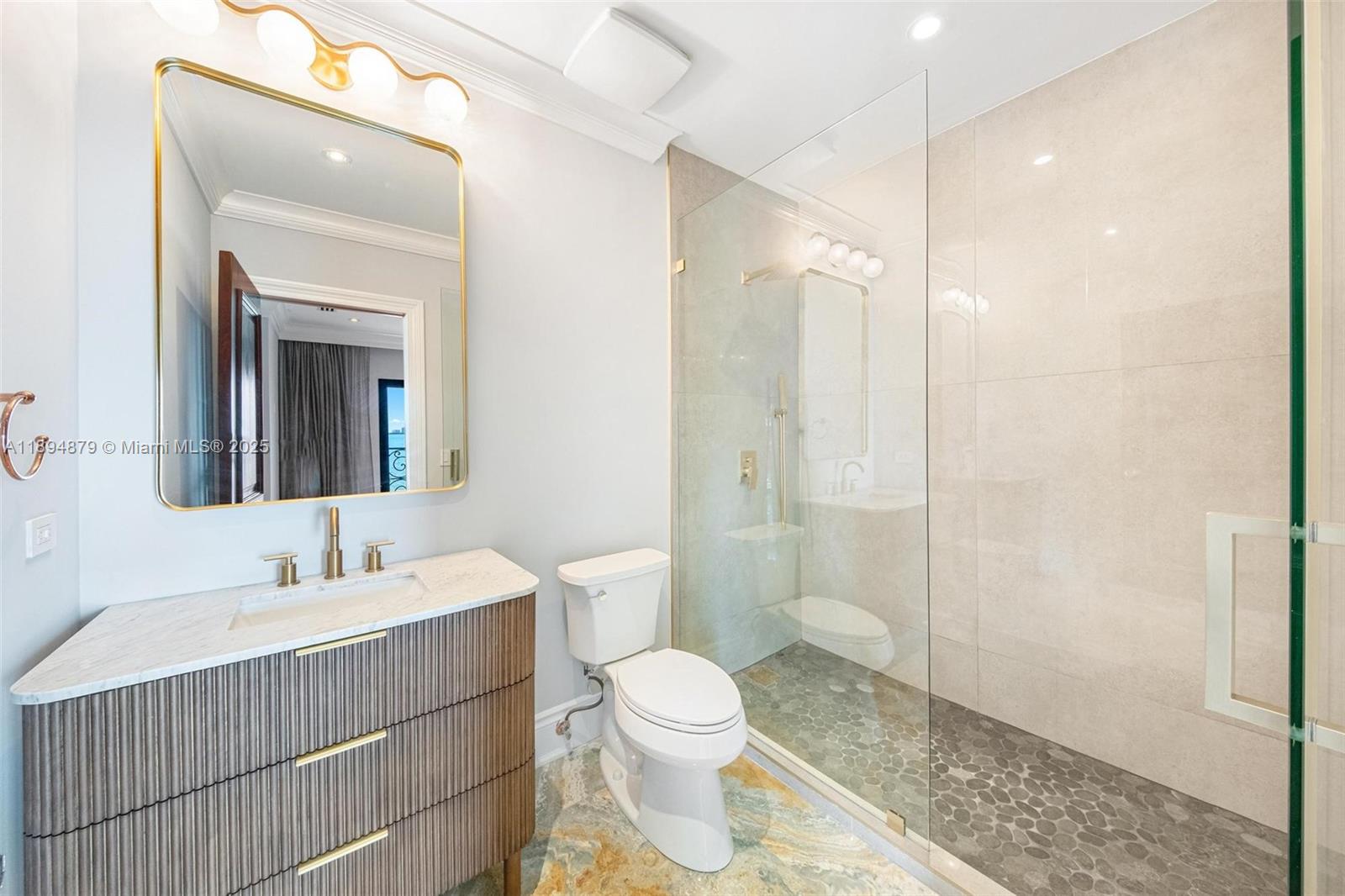 1331 Bay Ter North Bay Village, FL 33141