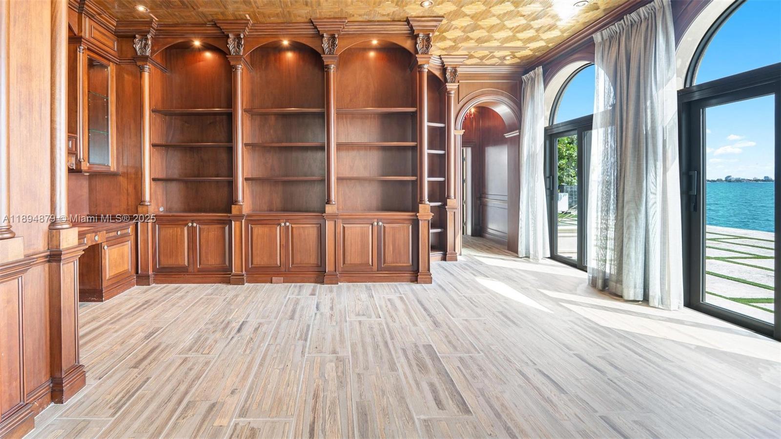 1331 Bay Ter North Bay Village, FL 33141