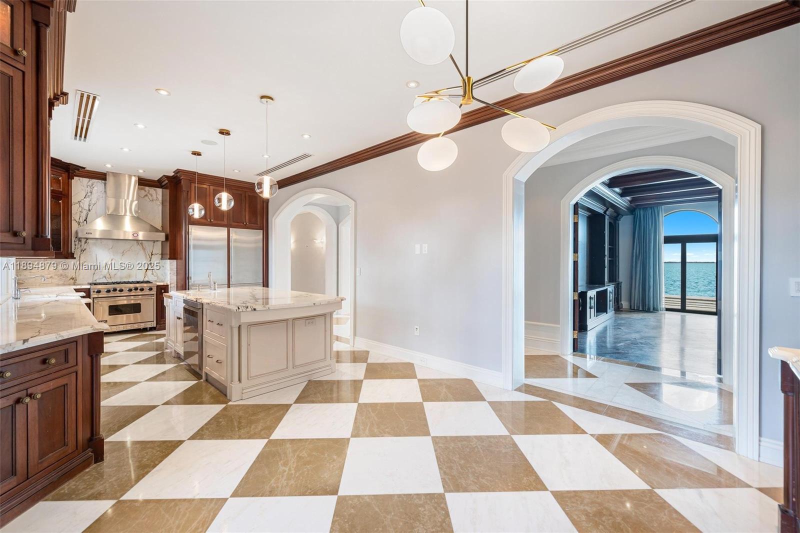 1331 Bay Ter North Bay Village, FL 33141