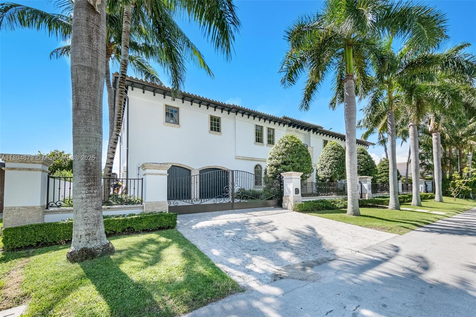 1331 Bay Ter North Bay Village, FL 33141