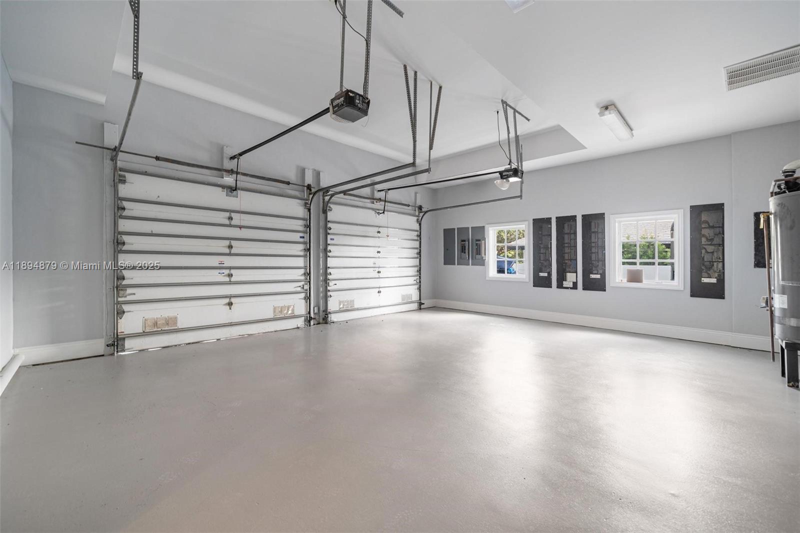 1331 Bay Ter North Bay Village, FL 33141