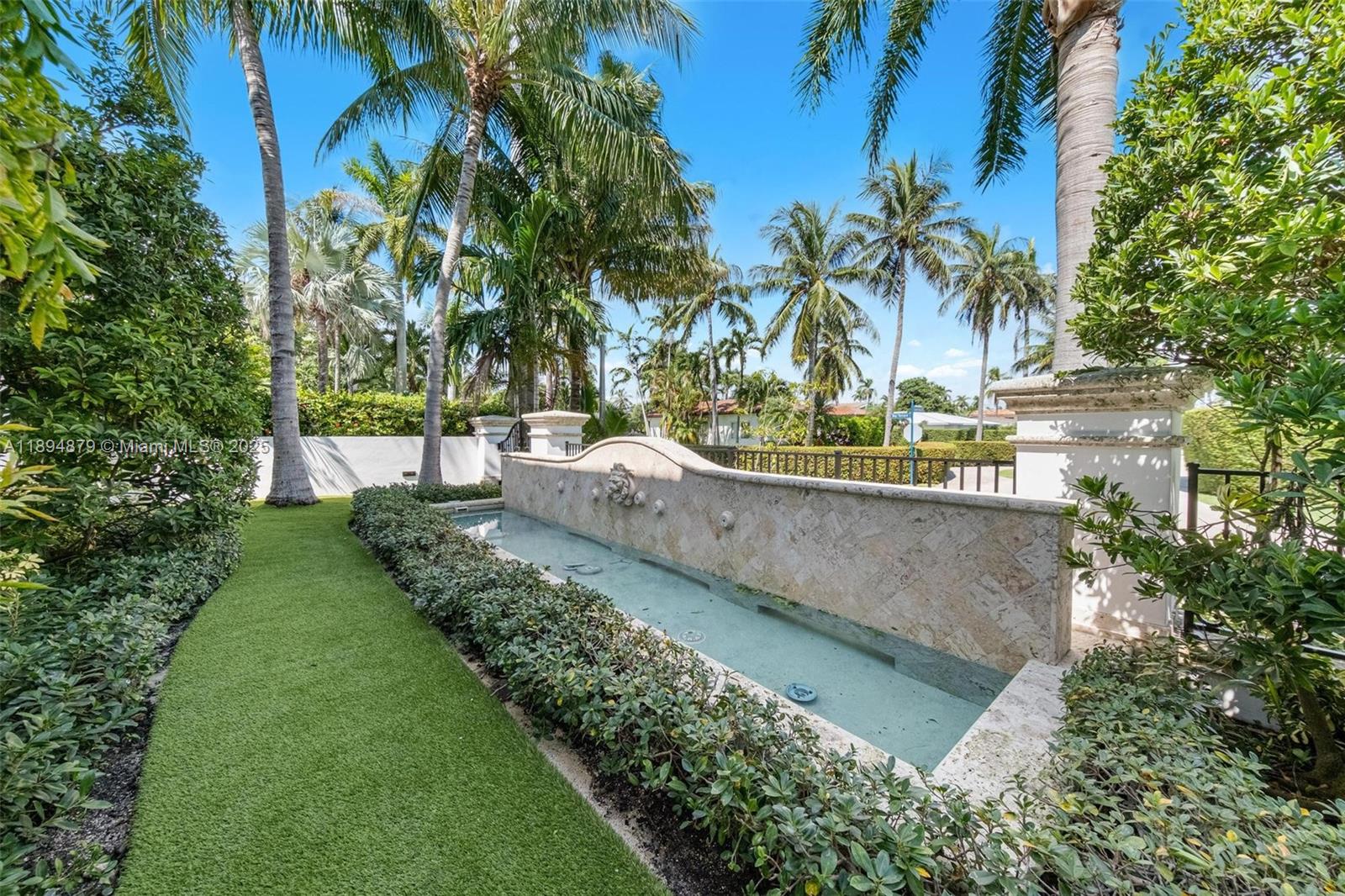 1331 Bay Ter North Bay Village, FL 33141