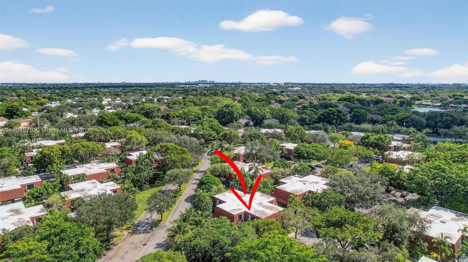 9927 NW 6th Pl Plantation, FL 33324