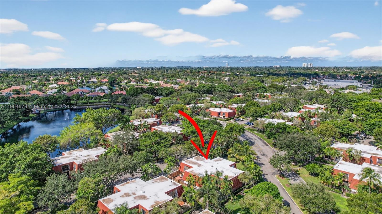 9927 NW 6th Pl Plantation, FL 33324