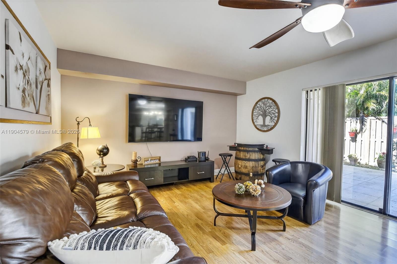 9927 NW 6th Pl Plantation, FL 33324