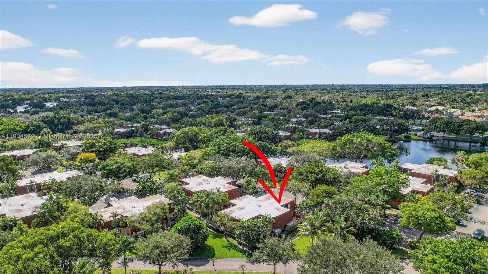 9927 NW 6th Pl Plantation, FL 33324