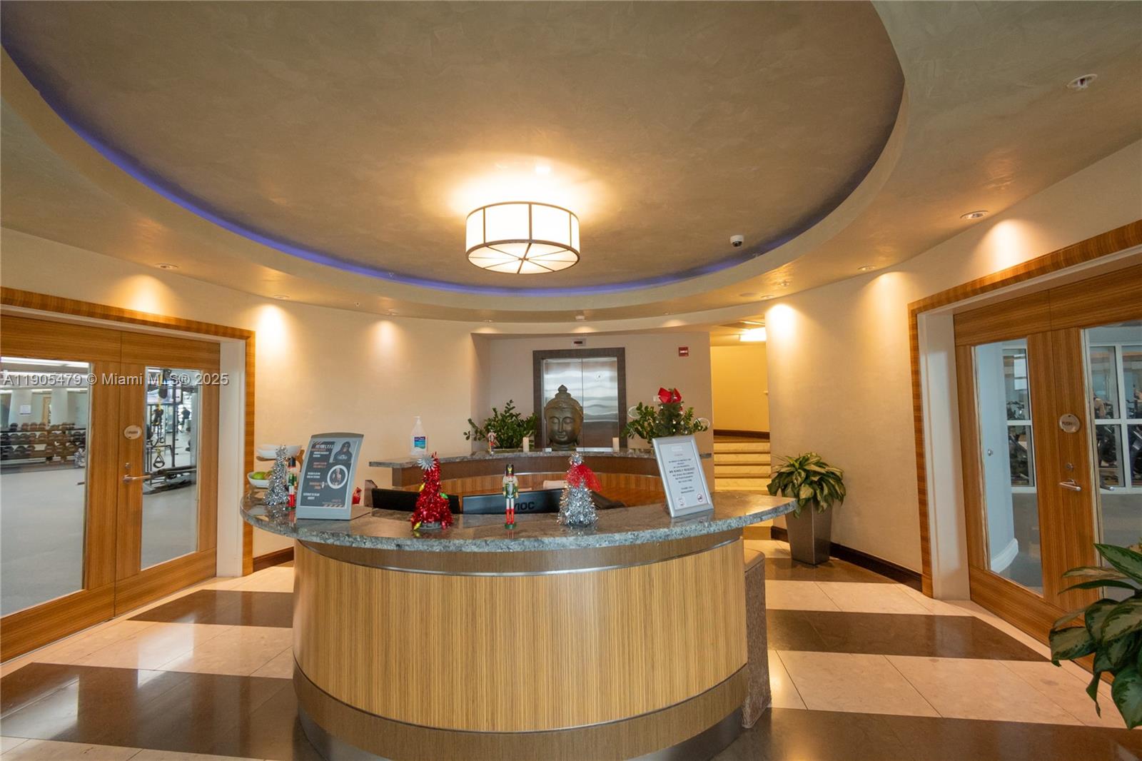 image Vizcayne South16