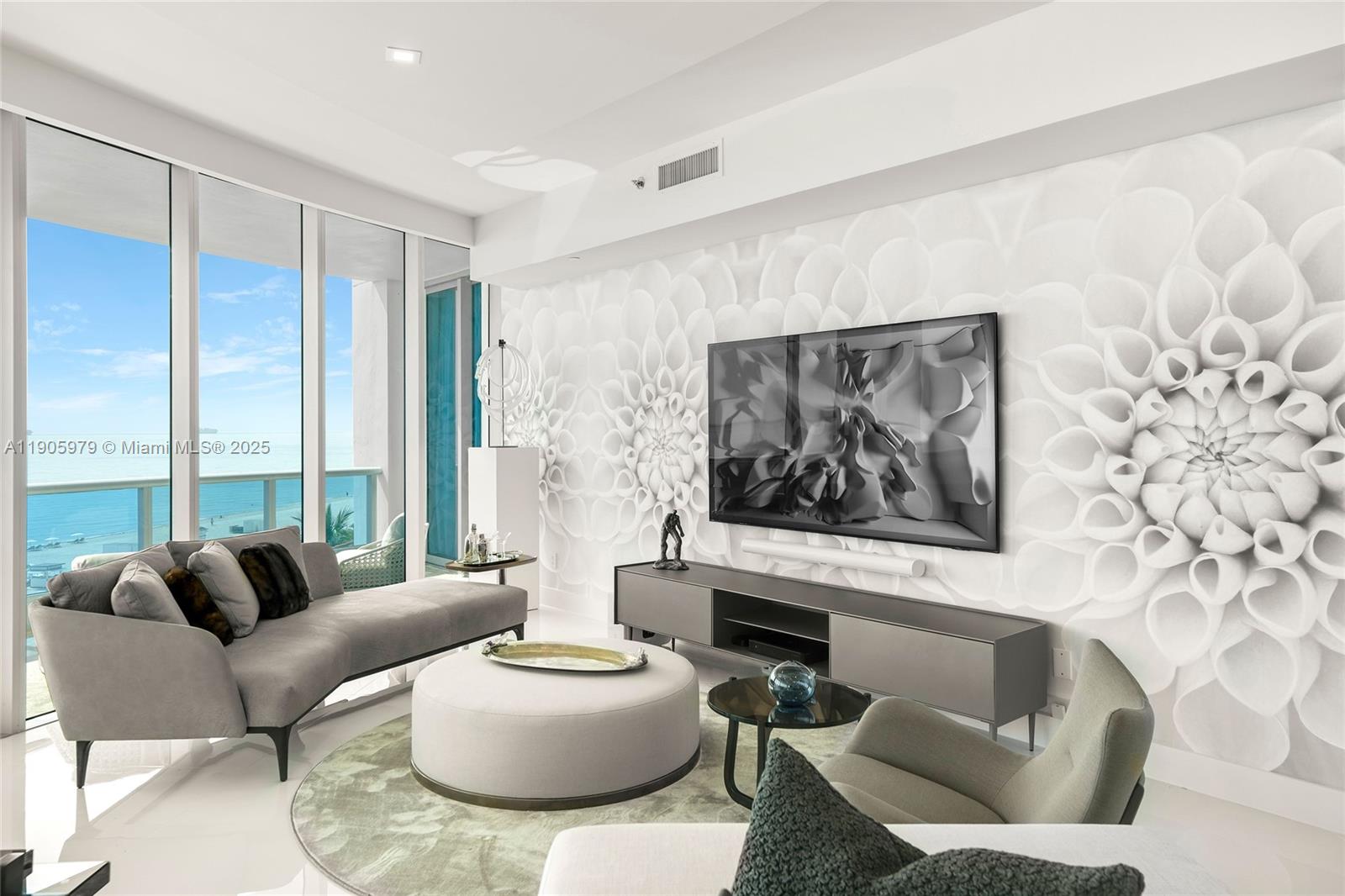 5959 Collins Ave #807 Miami Beach, FL 33140