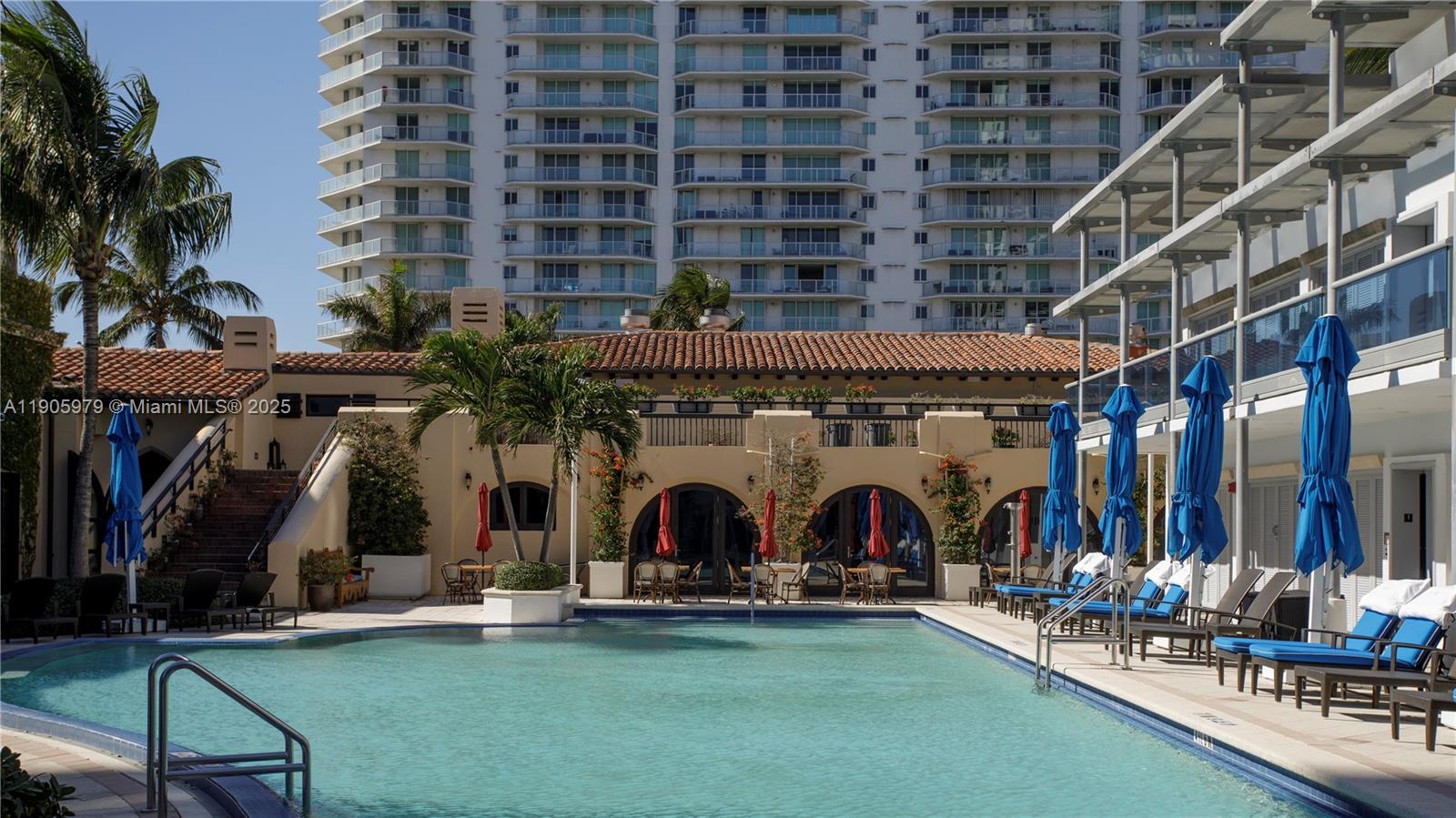 5959 Collins Ave #807 Miami Beach, FL 33140