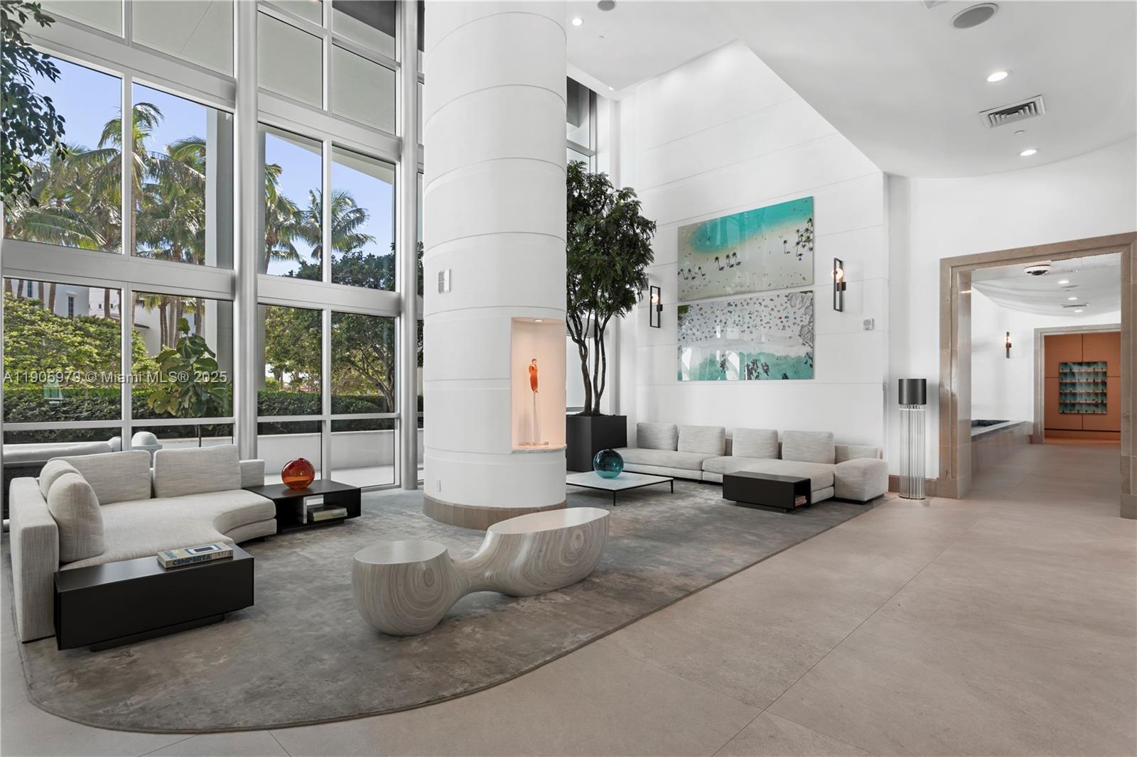 5959 Collins Ave #807 Miami Beach, FL 33140