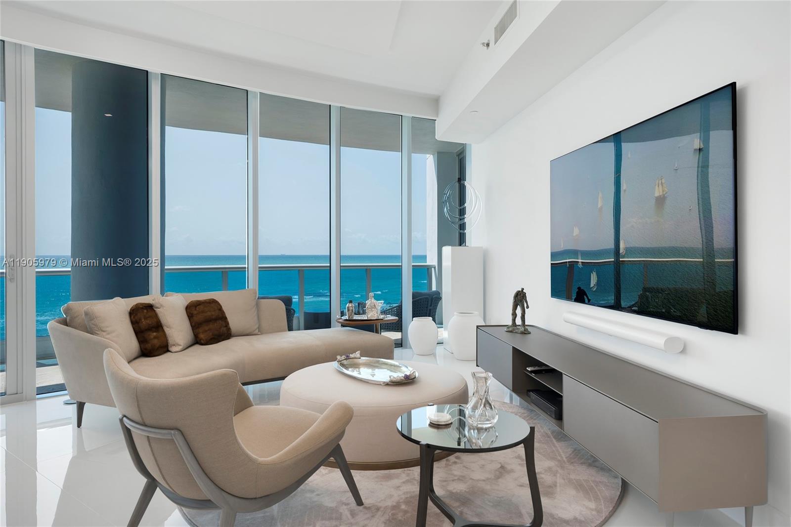5959 Collins Ave #807 Miami Beach, FL 33140