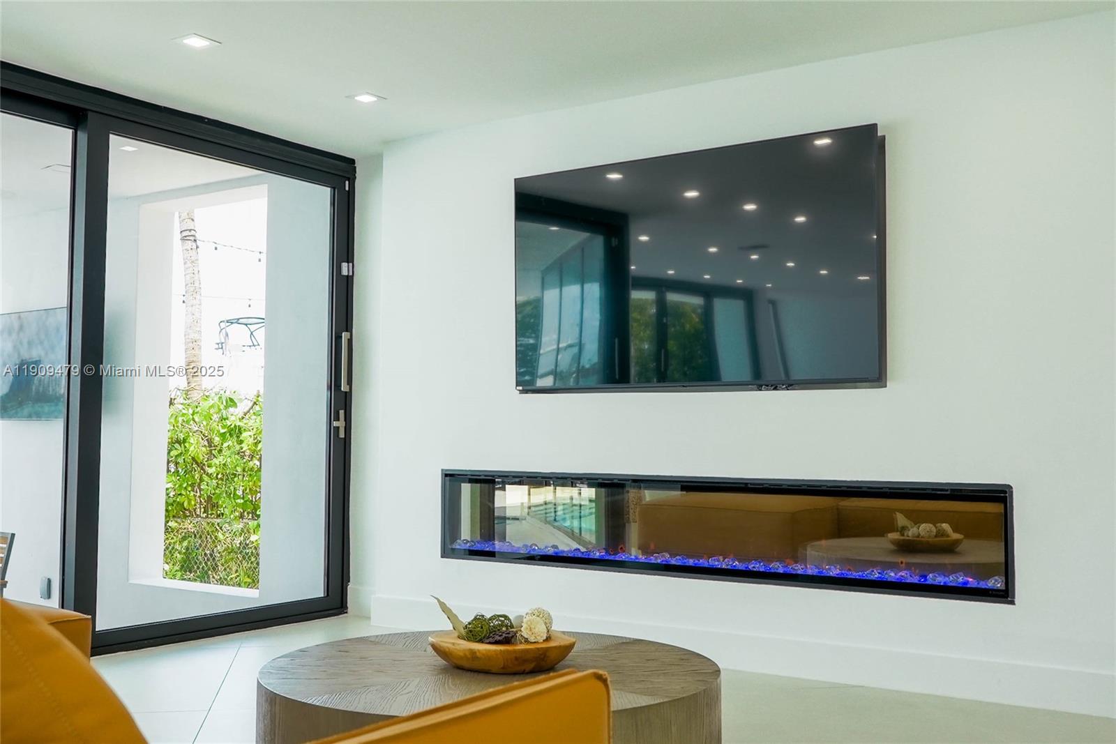 7720 Miami Vw Dr North Bay Village, FL 33141