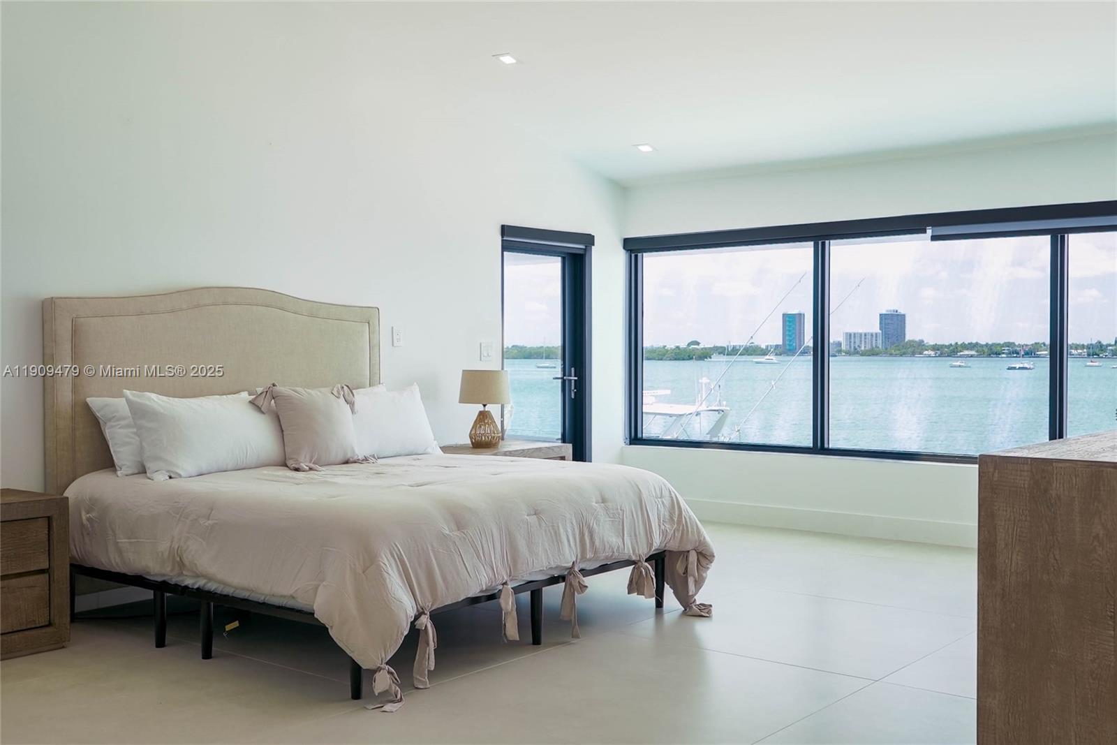 7720 Miami Vw Dr North Bay Village, FL 33141