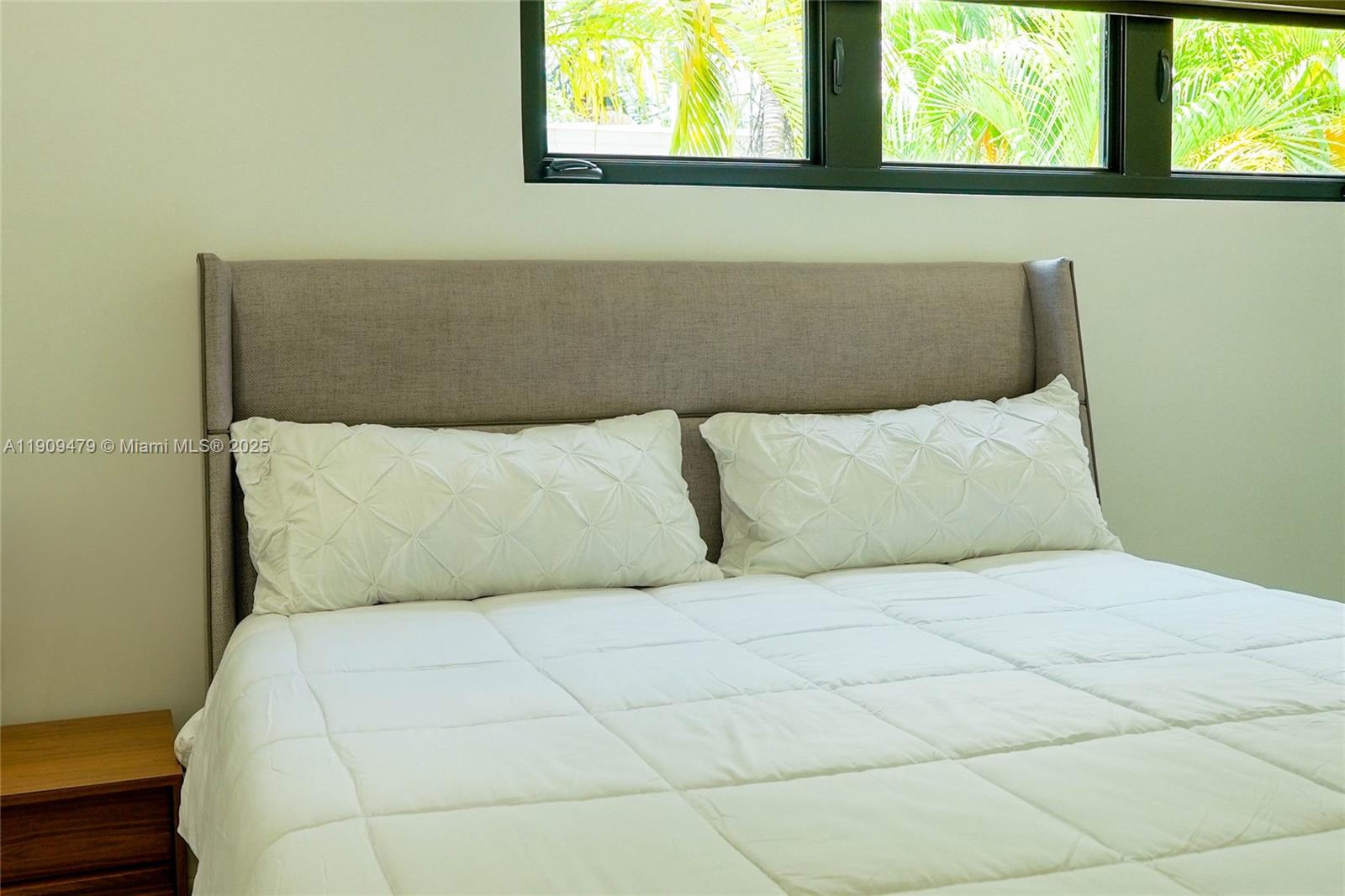 7720 Miami Vw Dr North Bay Village, FL 33141