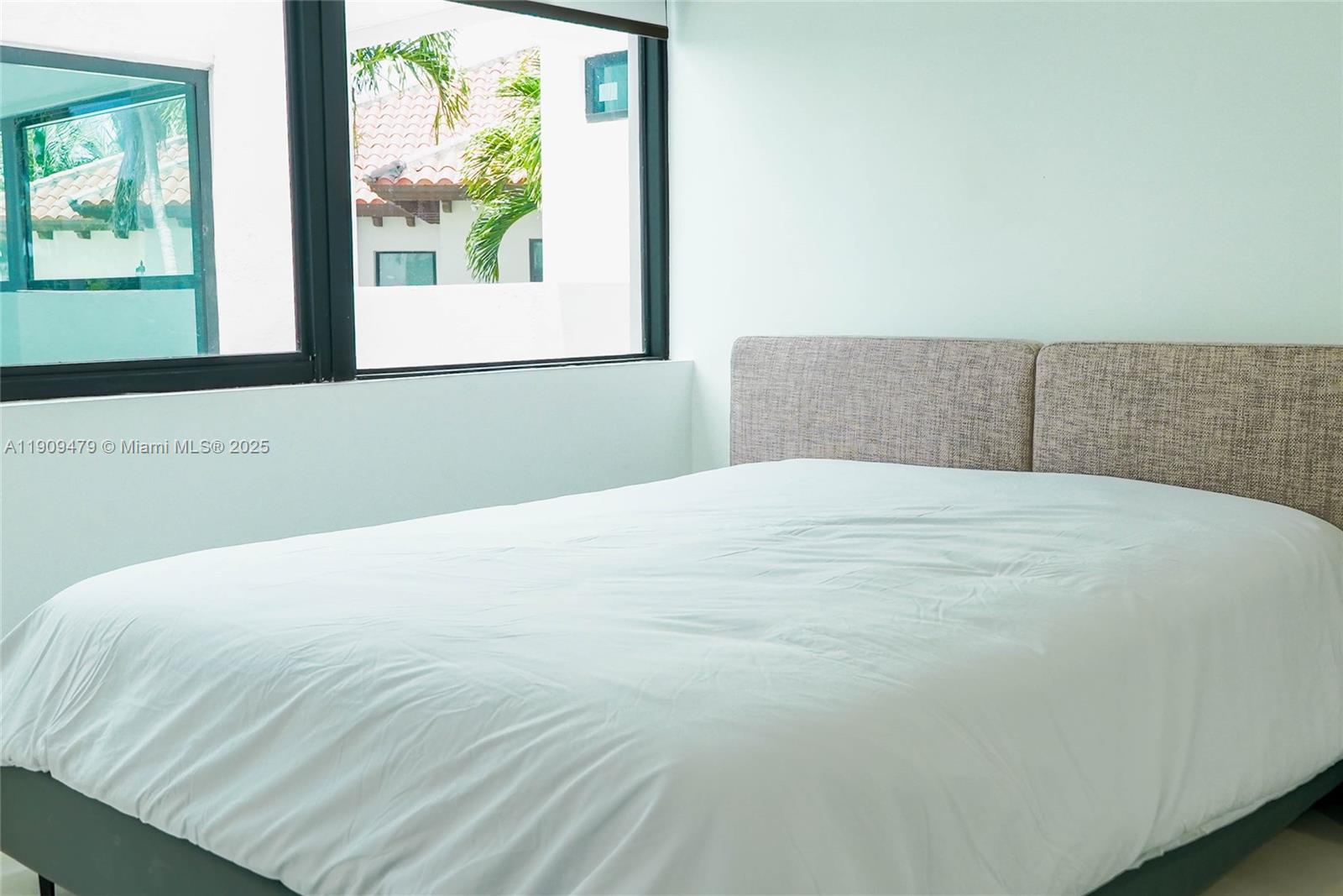 7720 Miami Vw Dr North Bay Village, FL 33141