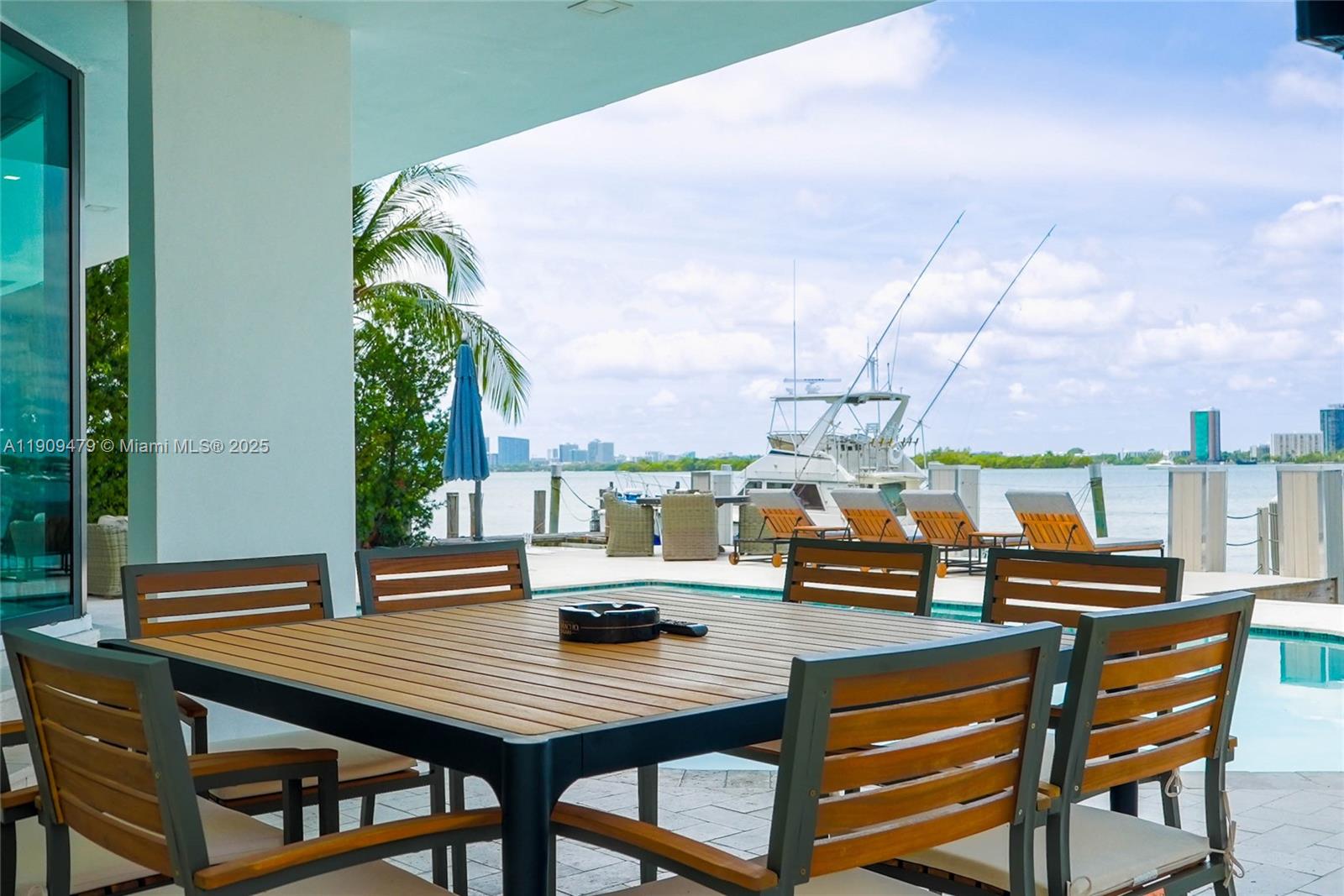 7720 Miami Vw Dr North Bay Village, FL 33141