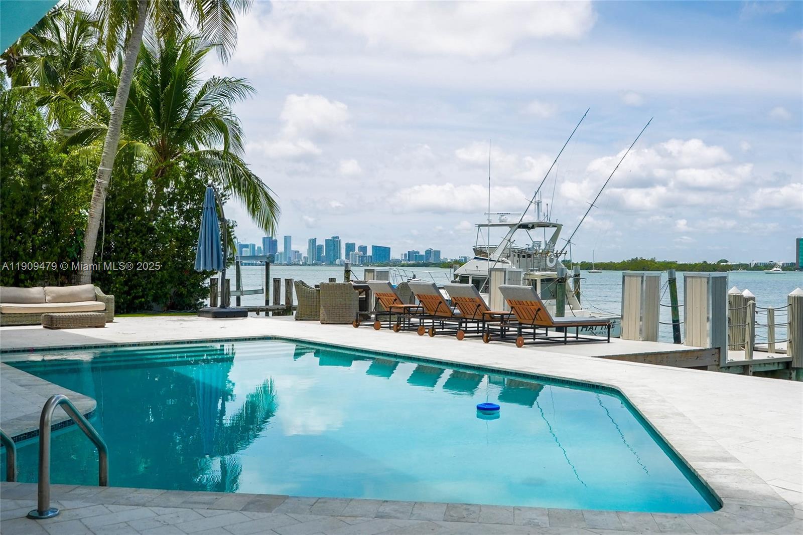 7720 Miami Vw Dr North Bay Village, FL 33141