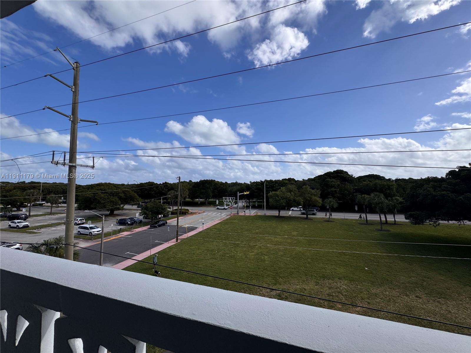 8233 Harding Ave #403