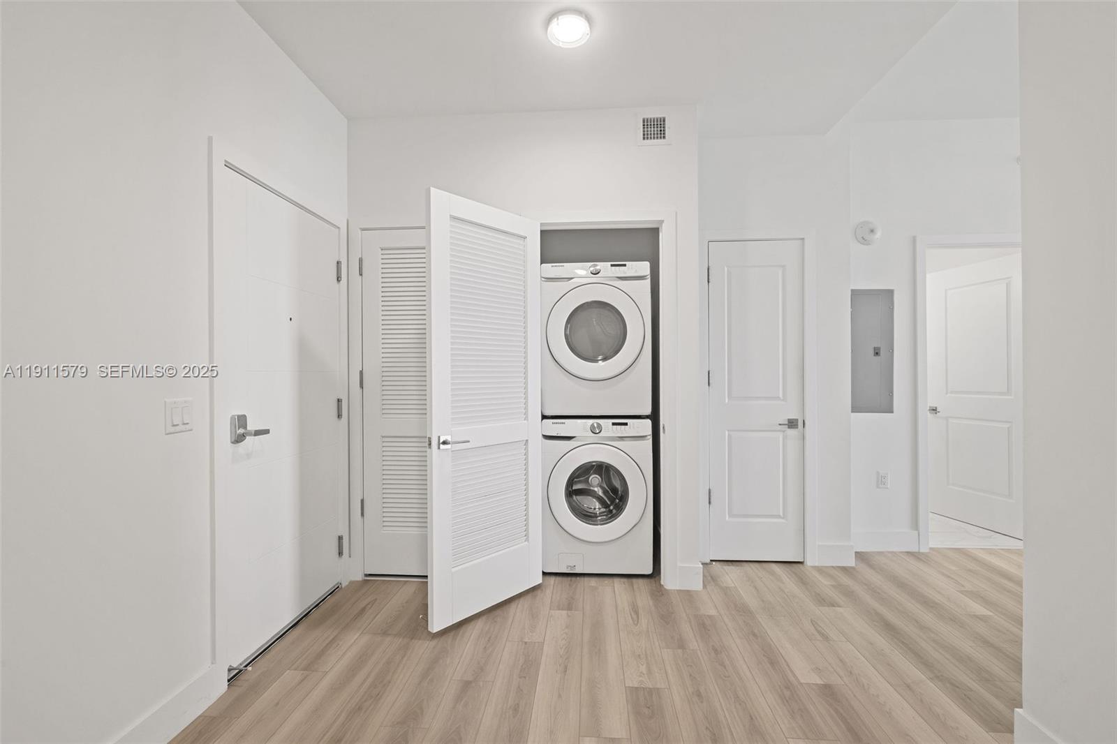 101 Diplomat Pkwy #2605 Hallandale Beach, FL 33009