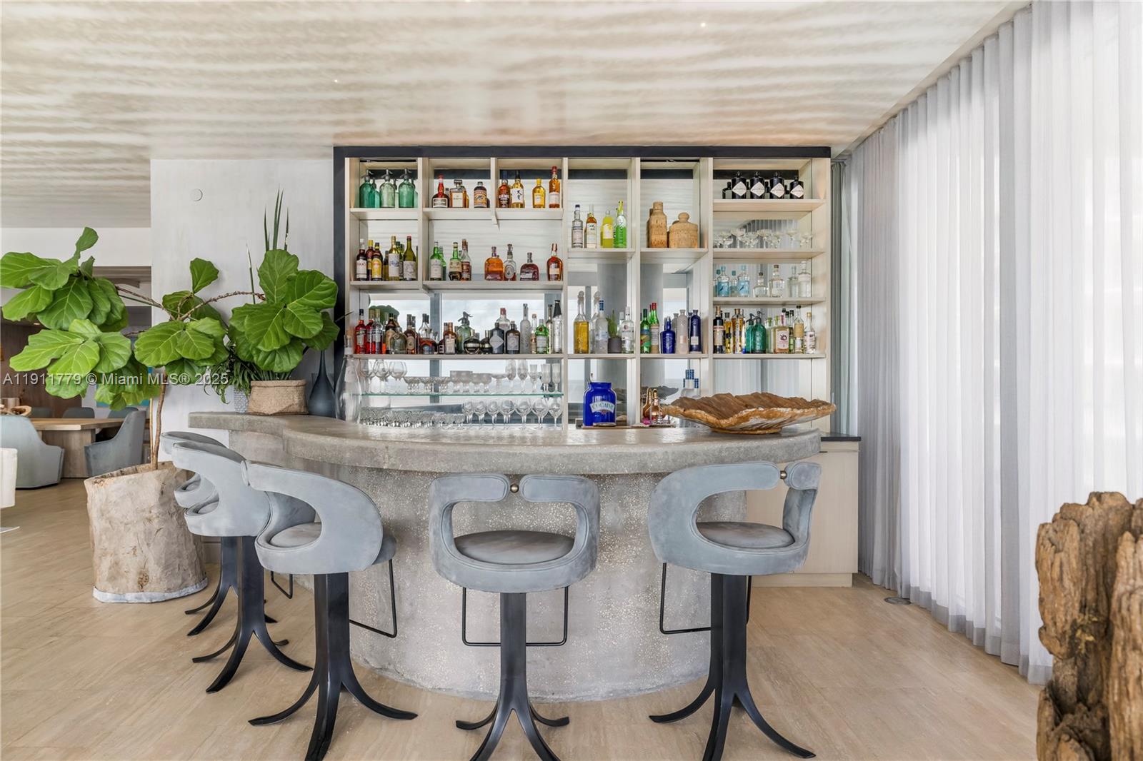 9111 Collins Ave #N-721 Surfside, FL 33154