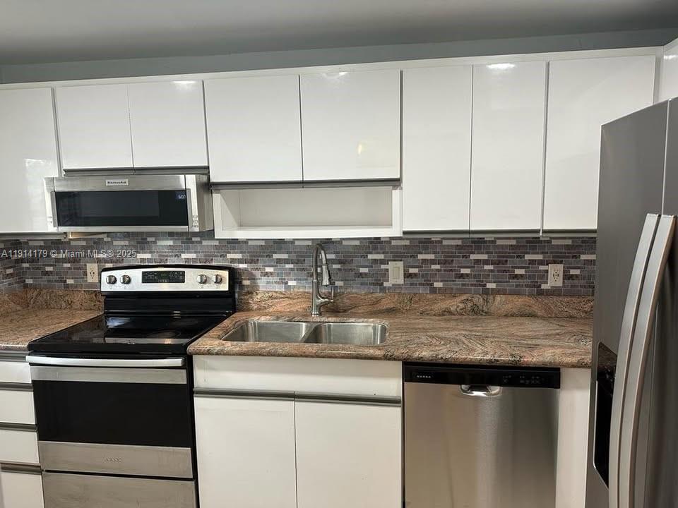 4500 N Federal Hwy #102A Lighthouse Point, FL 33064