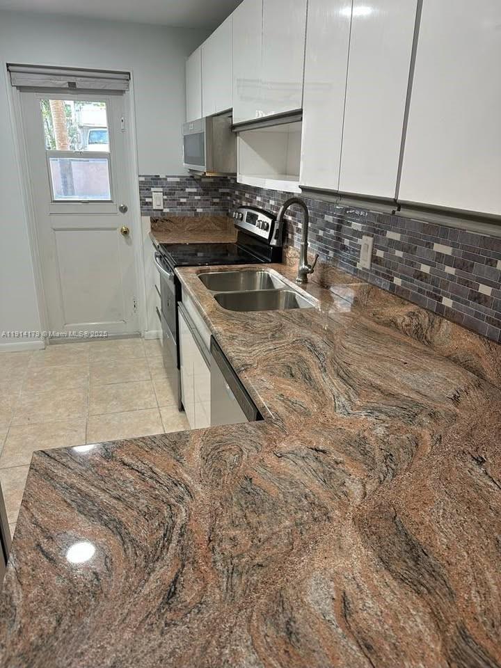 4500 N Federal Hwy #102A Lighthouse Point, FL 33064