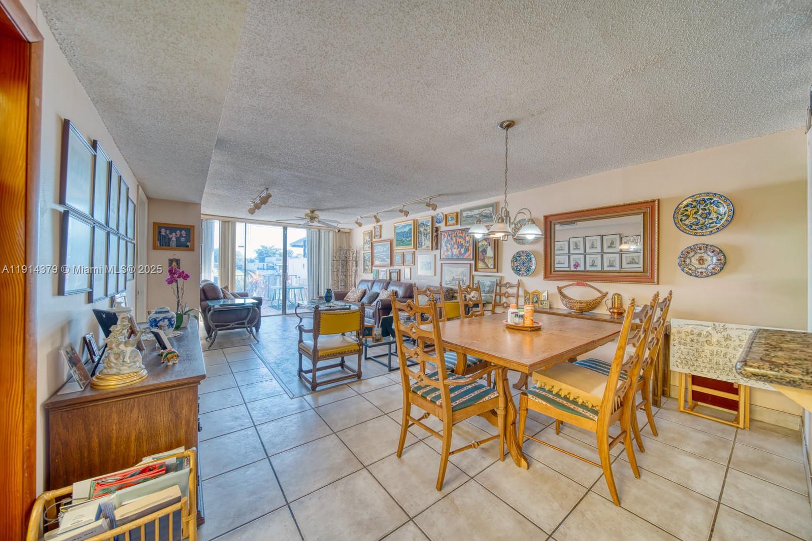 1207 SW 131st Pl Cir W Miami, FL 33184