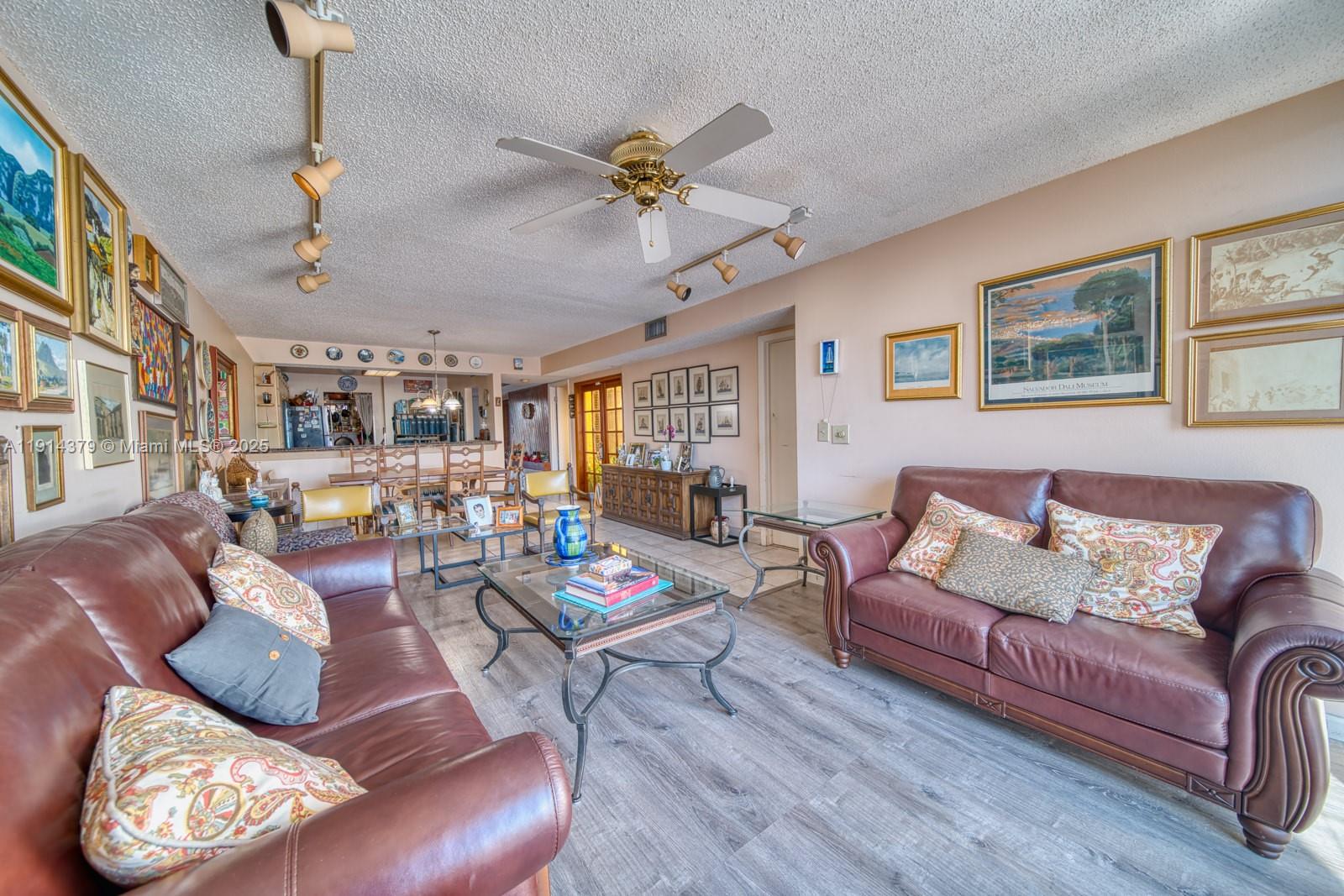 1207 SW 131st Pl Cir W Miami, FL 33184