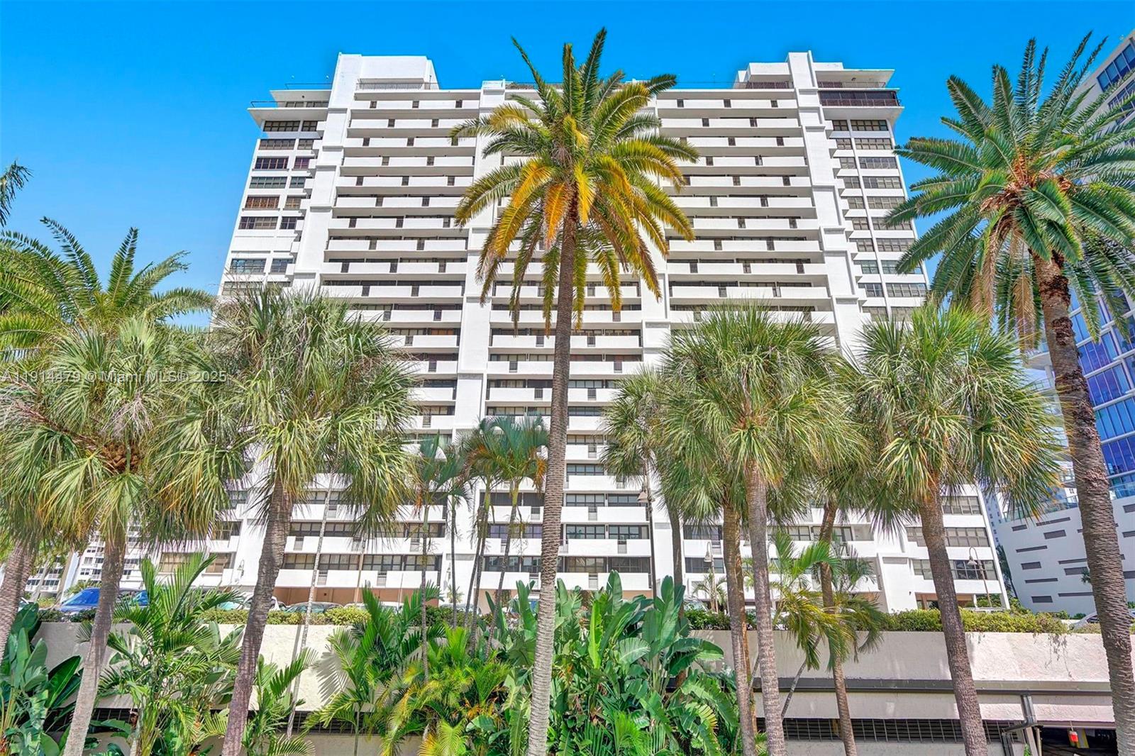 936 Intracoastal Dr #21A Fort Lauderdale, FL 33304