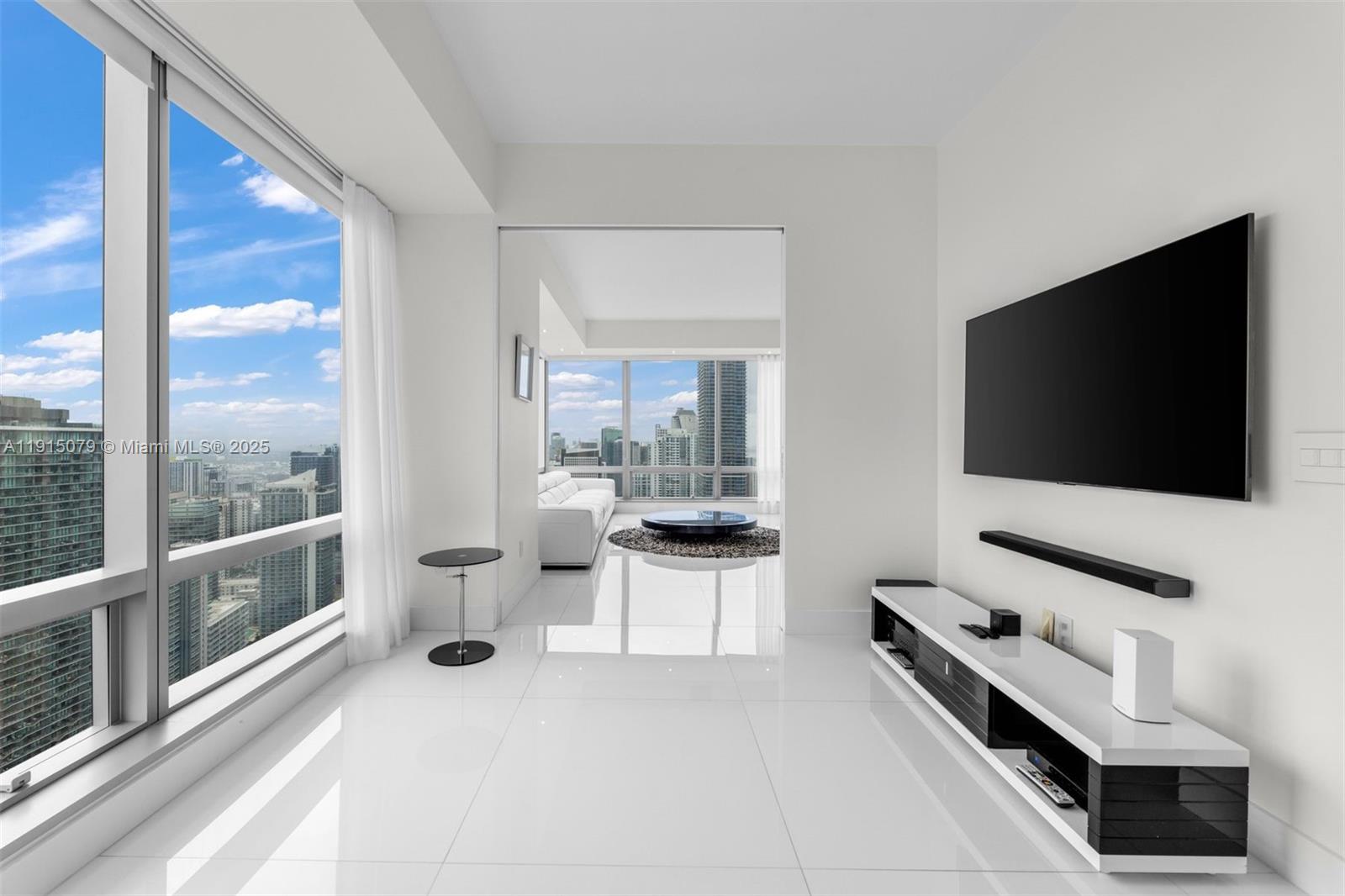 1425 Brickell Ave #54C Miami, FL 33131