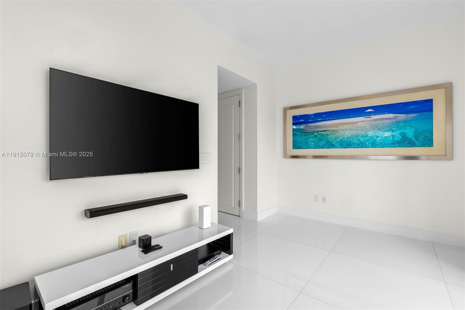 1425 Brickell Ave #54C Miami, FL 33131