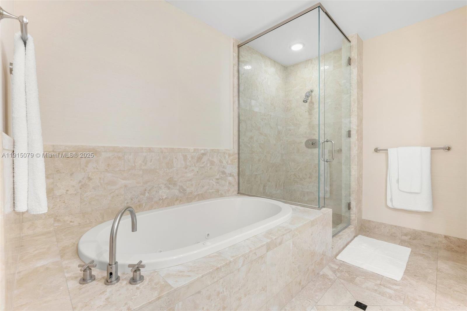 1425 Brickell Ave #54C Miami, FL 33131