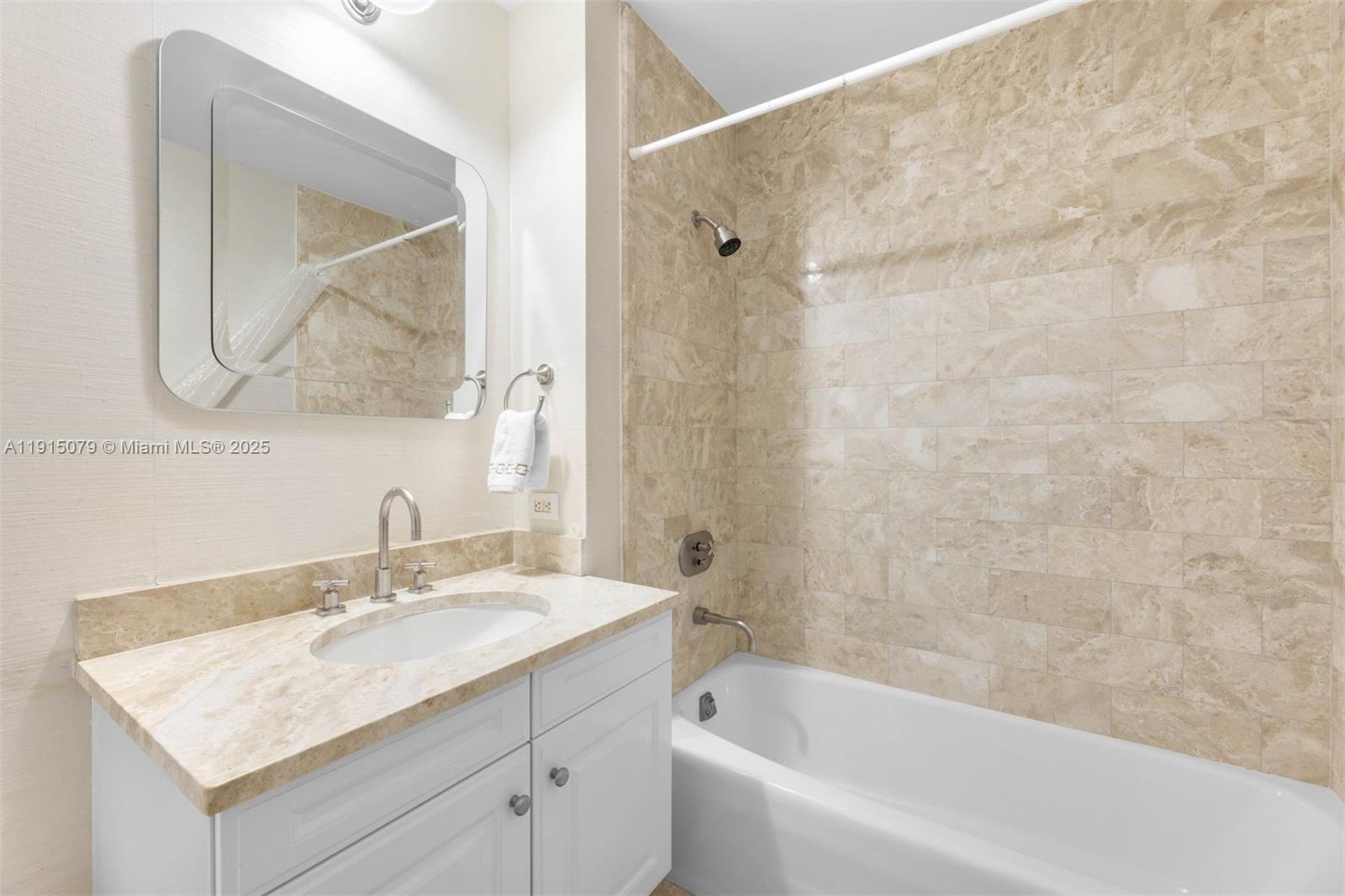 1425 Brickell Ave #54C Miami, FL 33131